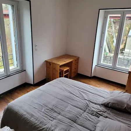 Les Terrasses De L'allier 別荘 *